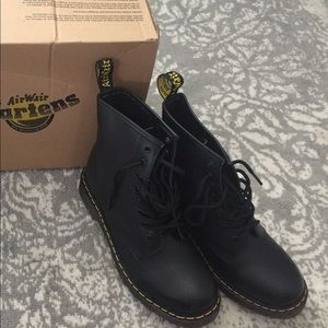 Doc Martens size 8 BNWB